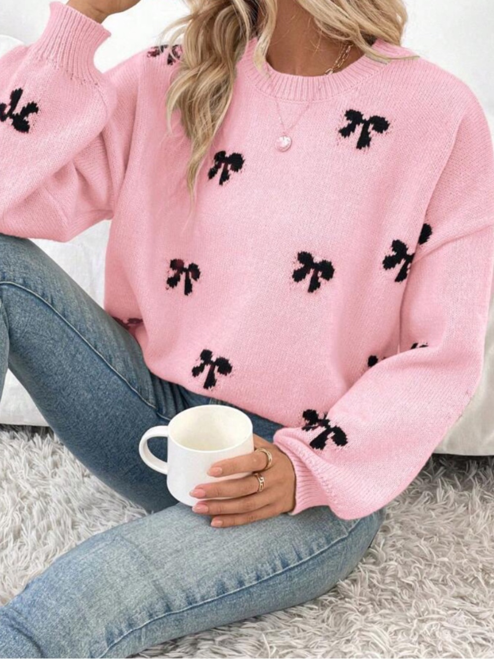 SHEIN Pink Bow Pattern Women's Sweater - Casual Crewneck. XL